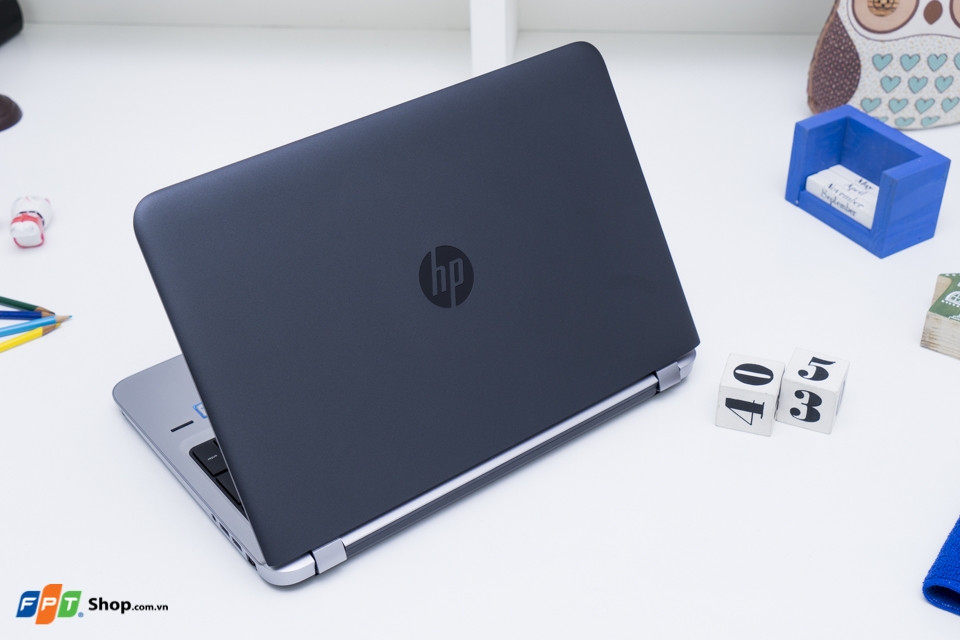 Ảnh nền bài viét trên tay HP ProBook 450 G3