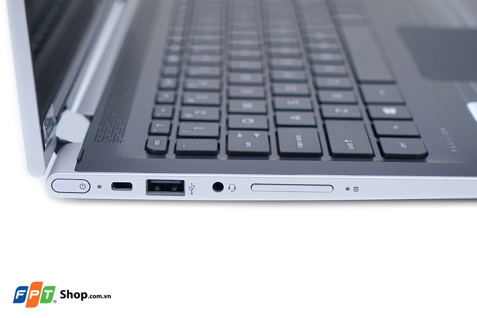 Cạnh trái HP x360