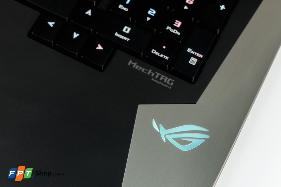 Asus ROG GX800 Asus ROG GX800