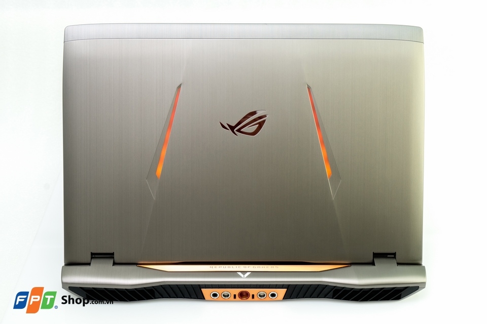 Asus ROG GX800 Asus ROG GX800