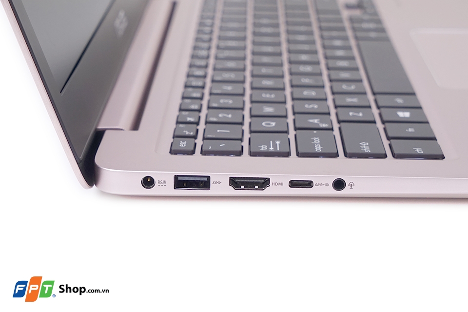 Những lý do bạn nên mua Asus UX310UA (10) Kết nối