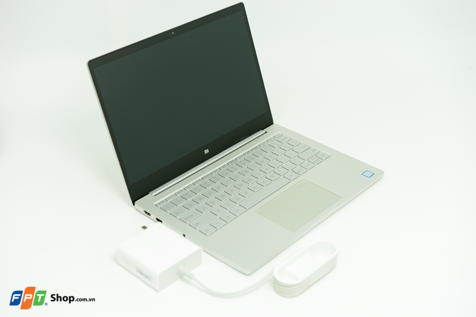 Xiaomi Mi NoteBook Air 13