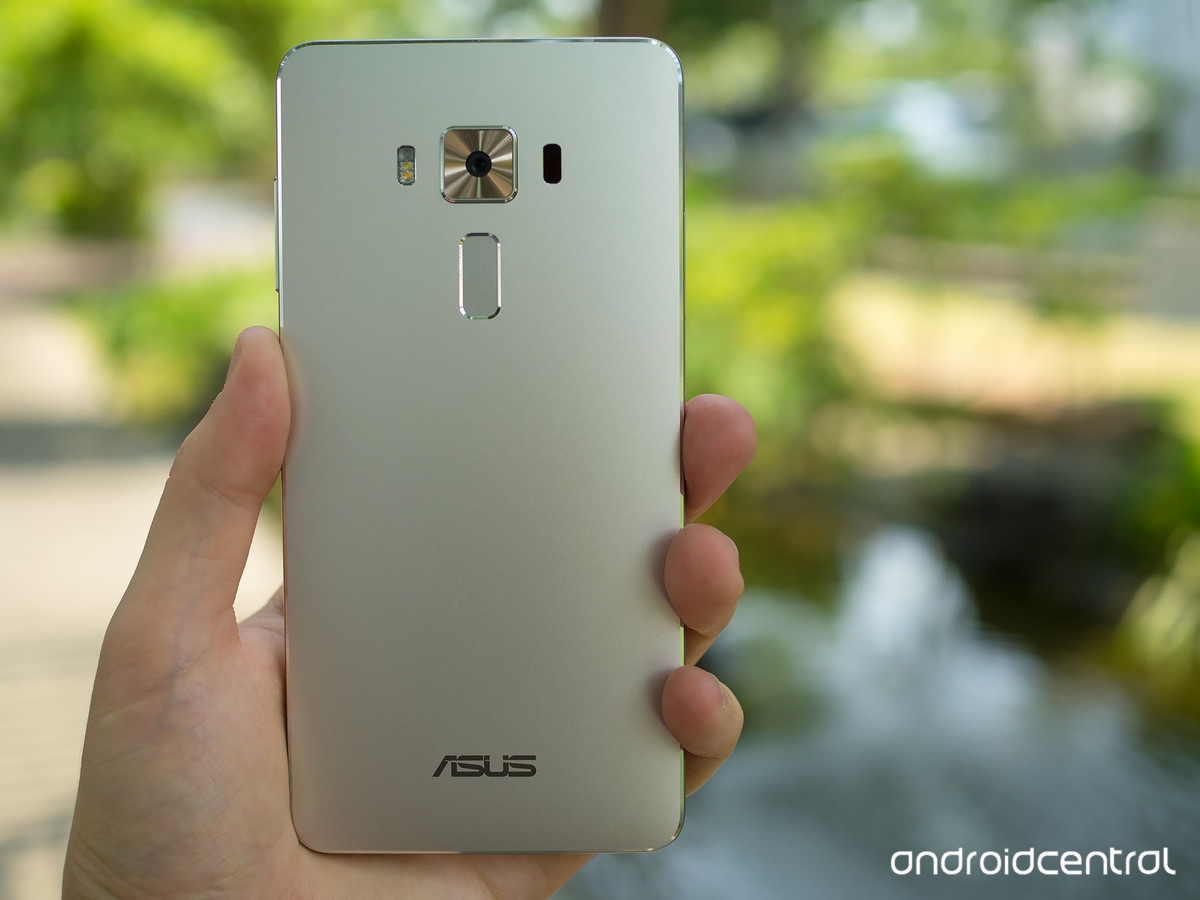 Asus ZenFone 3 Deluxe