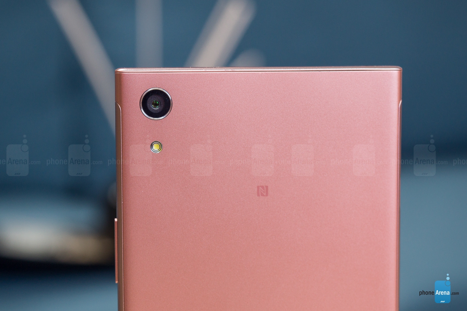 trên tay Sony Xperia XA1 Ultra