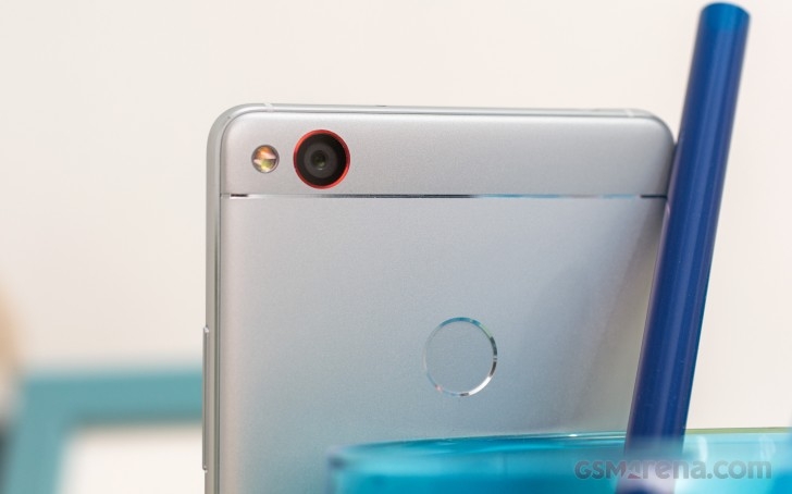 Nubia Z11