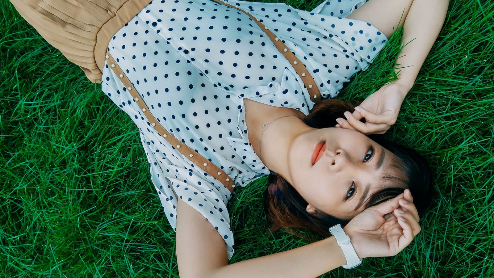 tất cả những điều cần biết về Sharp Aquos S2