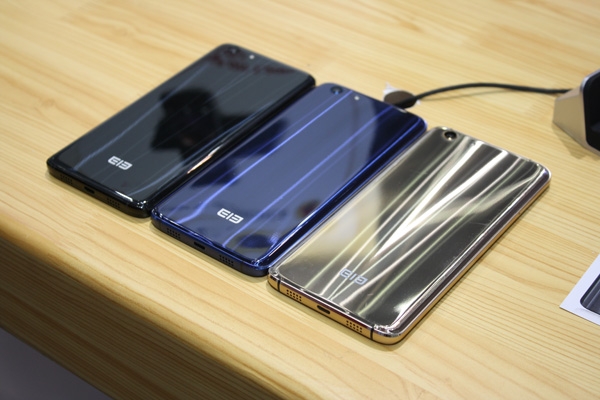 trên tay Elephone S7