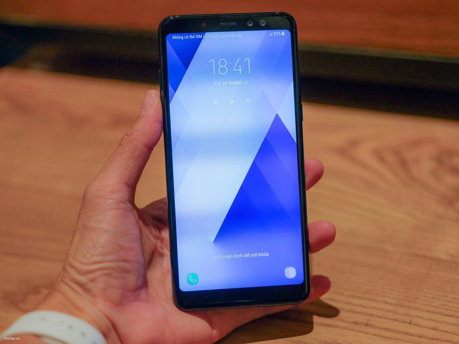 Samsung Galaxy A8 vs Galaxy A8+