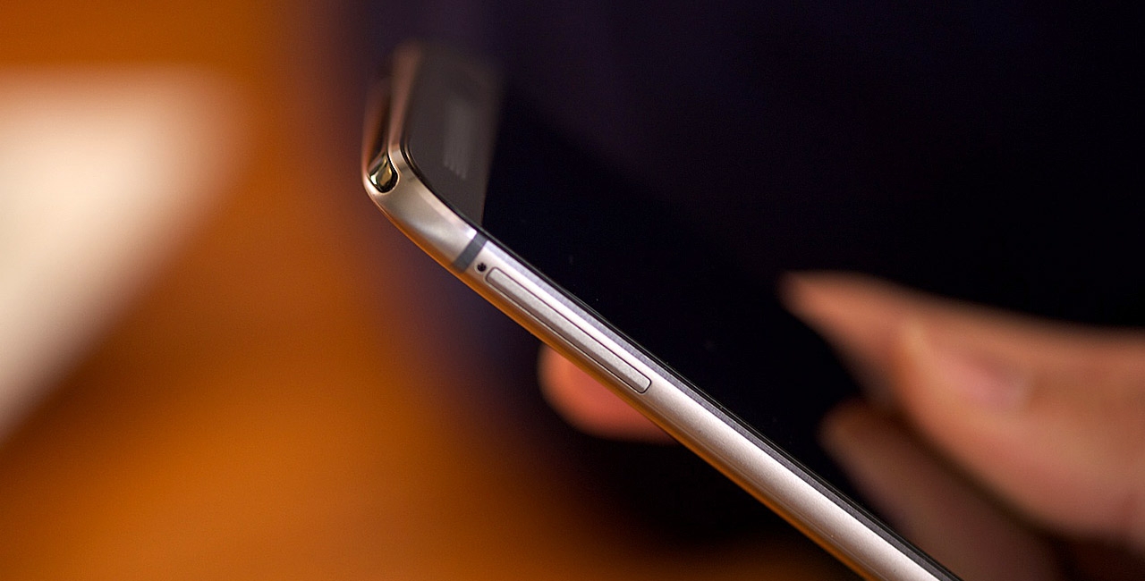 HTC One M8 Eye