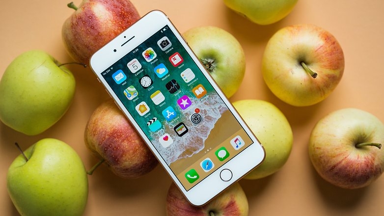 có nên mua iPhone 8