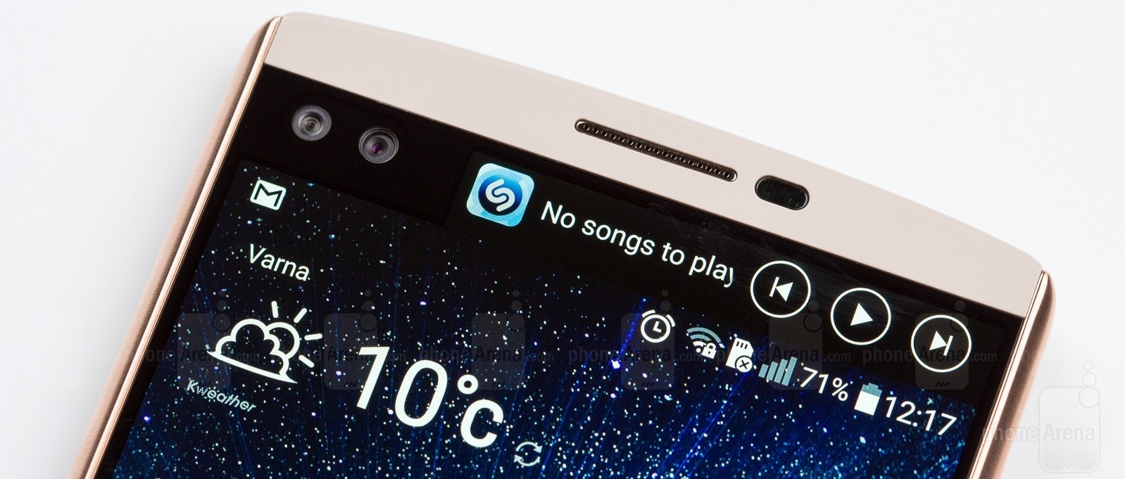 LG V10