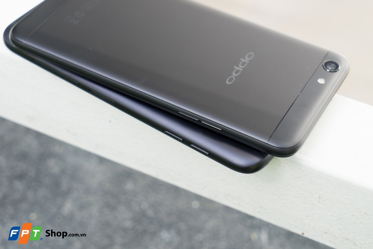 so sánh OPPO F3 và Samsung Galaxy J7 Pro