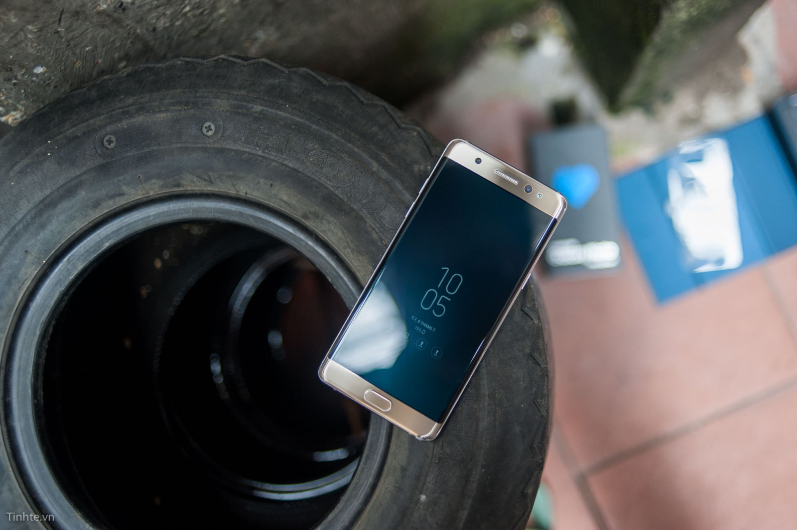 trên tay Samsung Galaxy Note 7 FE