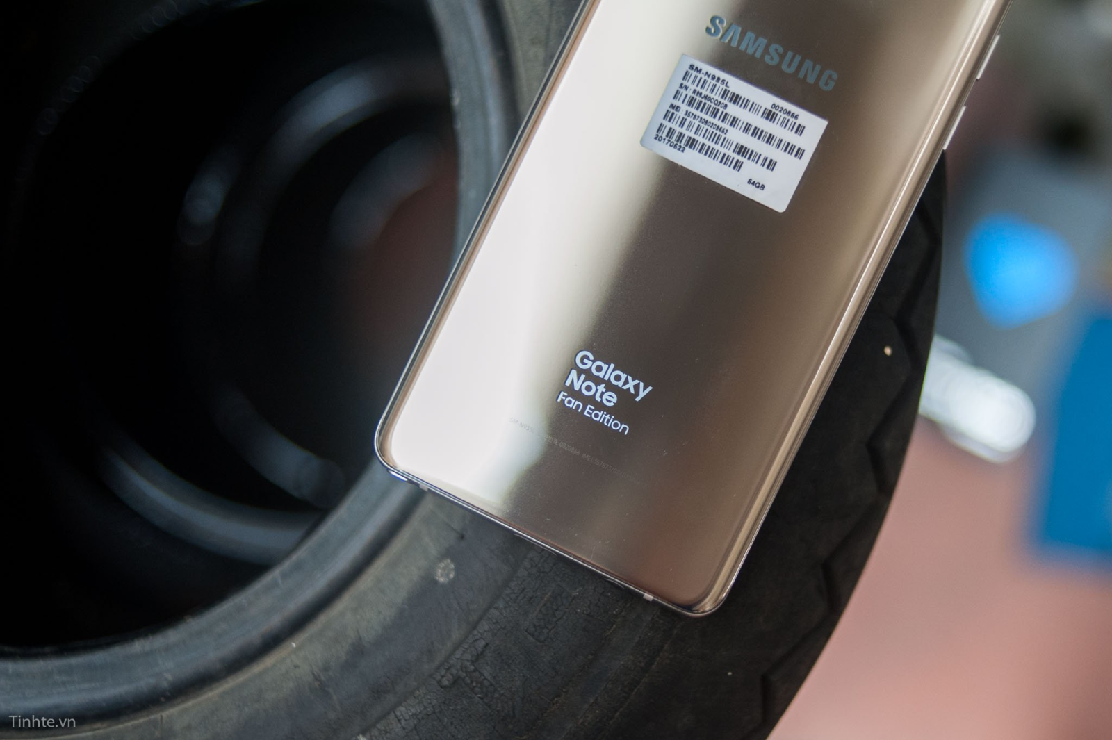 trên tay Samsung Galaxy Note 7 FE