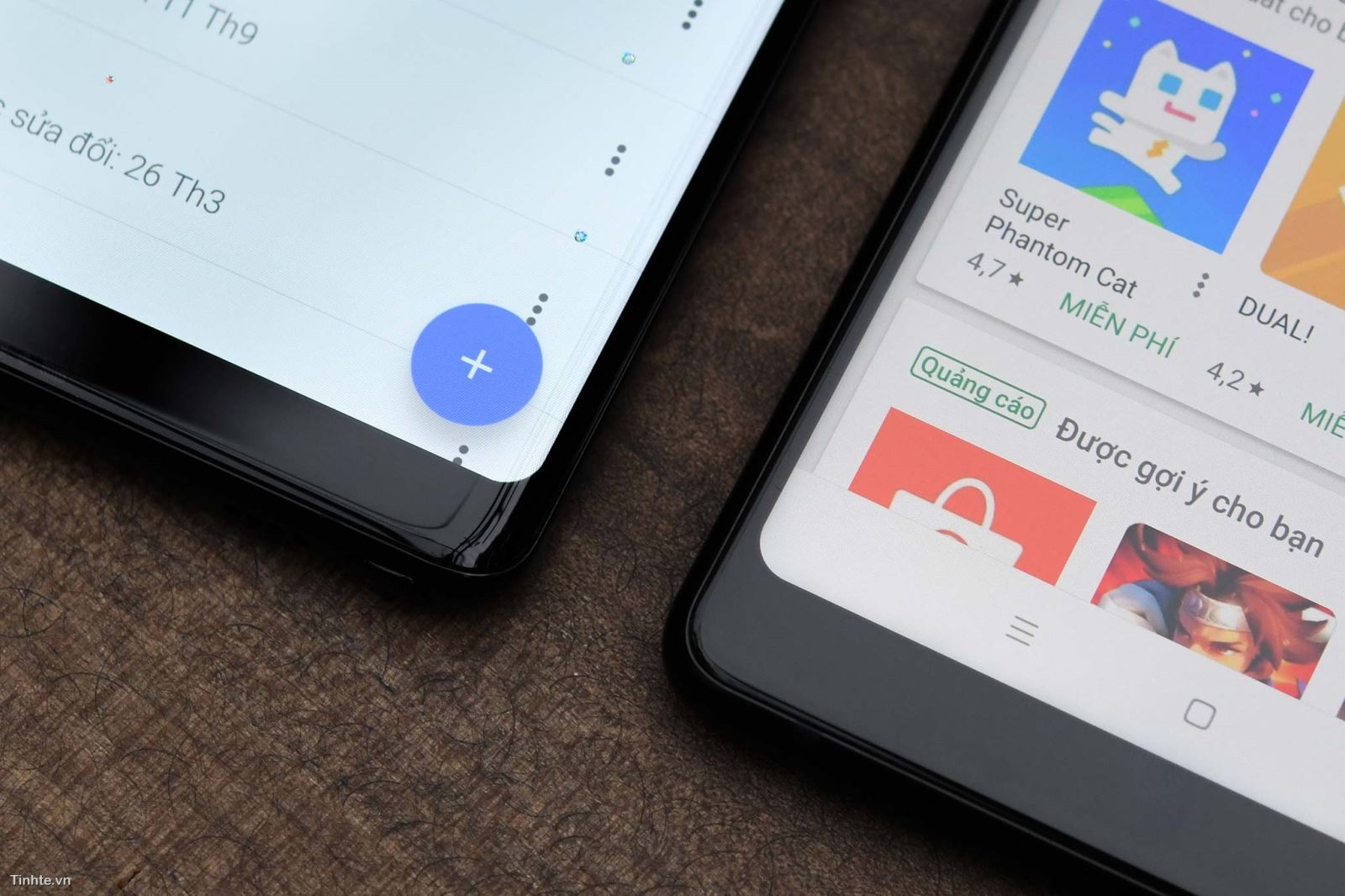 so sánh Samsung Galaxy Note8 và Xiaomi Mi Mix 2