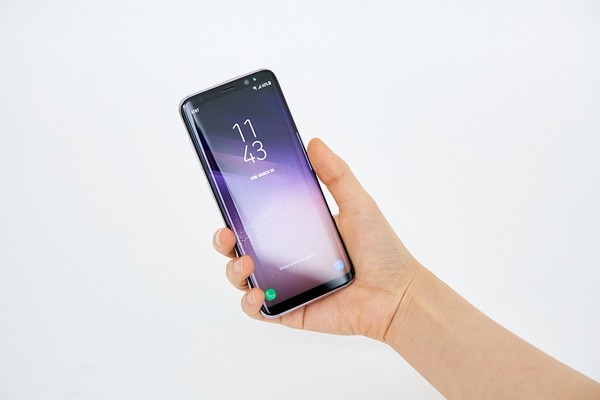 thiết kế Samsung Galaxy S8