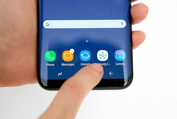 thiết kế Samsung Galaxy S8