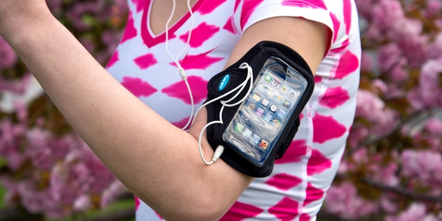 de dien thoai o dau khi chay bo