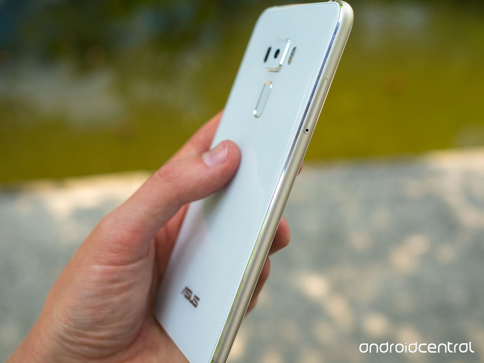 tren tay asus zenfone 3
