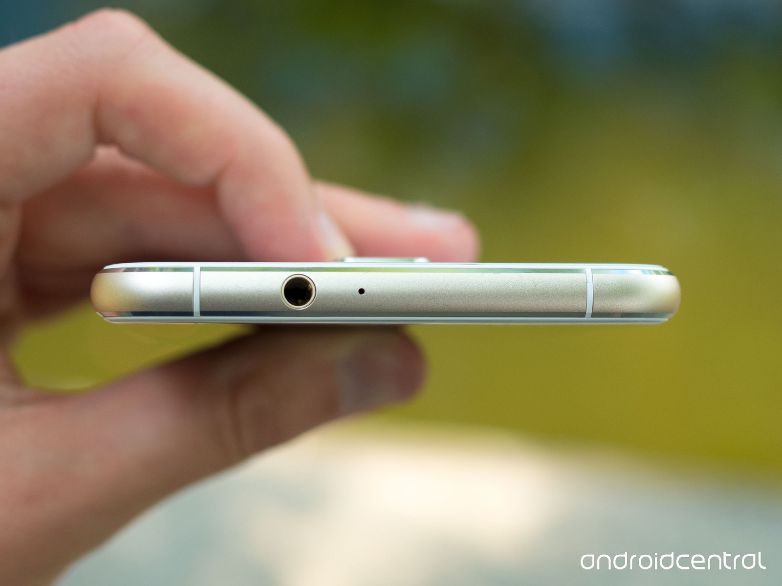tren tay asus zenfone 3