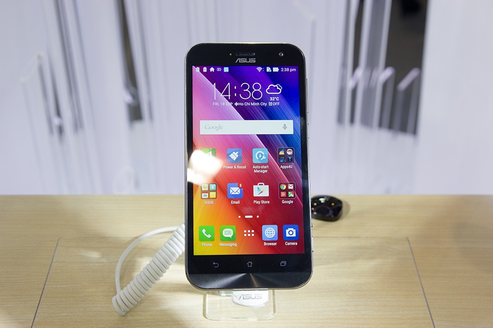Asus Zenfone Zoom
