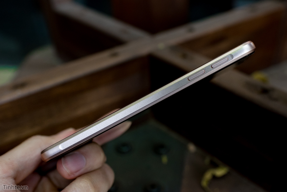 Samsung Galaxy A3 2016