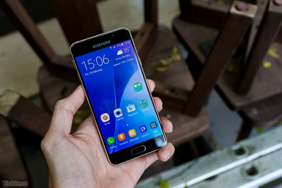 Samsung Galaxy A3 2016