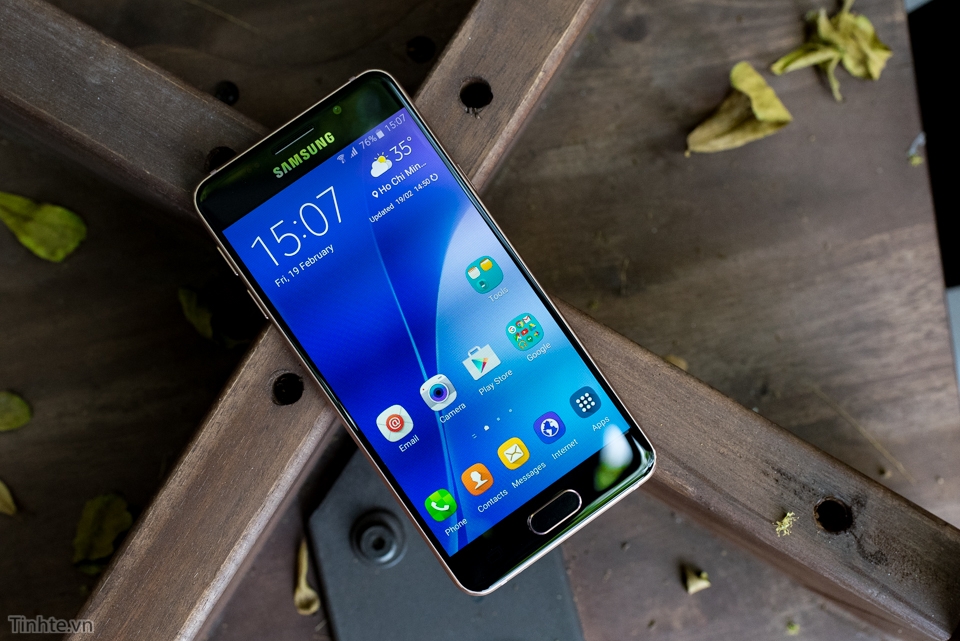 Samsung Galaxy A3 2016