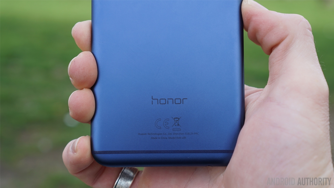 trên tay Honor 8 Pro