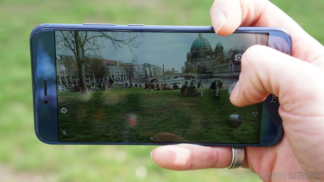 trên tay Honor 8 Pro