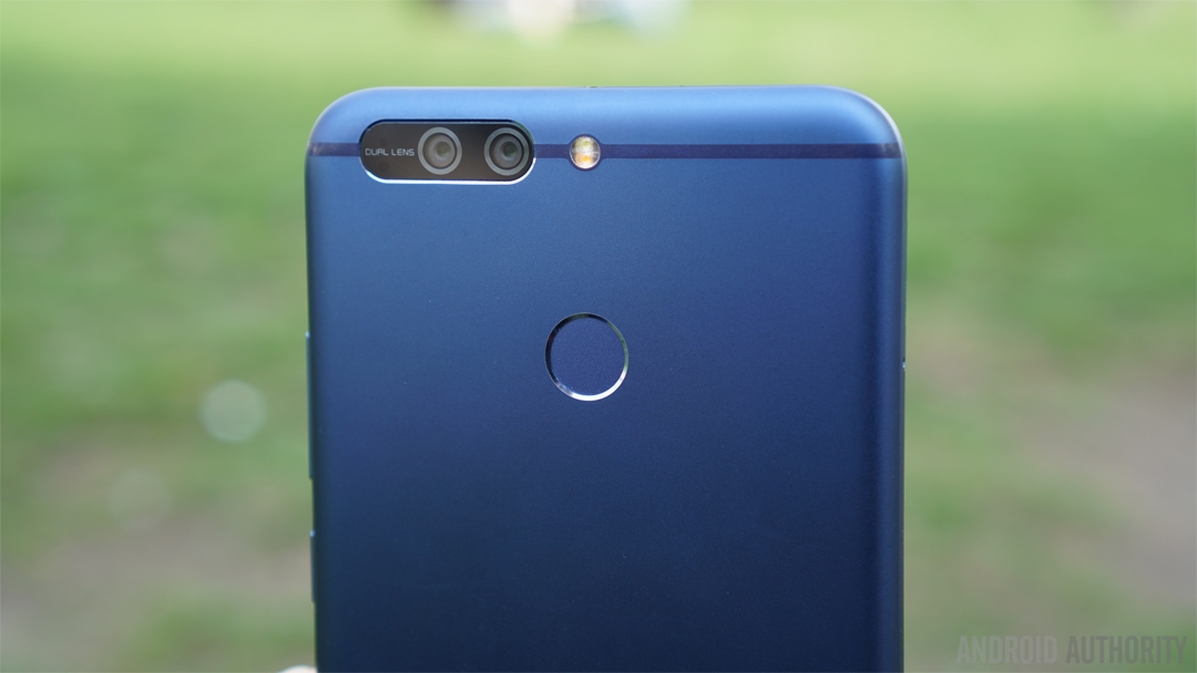 trên tay Honor 8 Pro