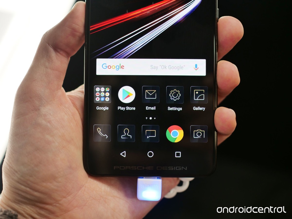 trên tay Huawei Mate 10 Porsche Design