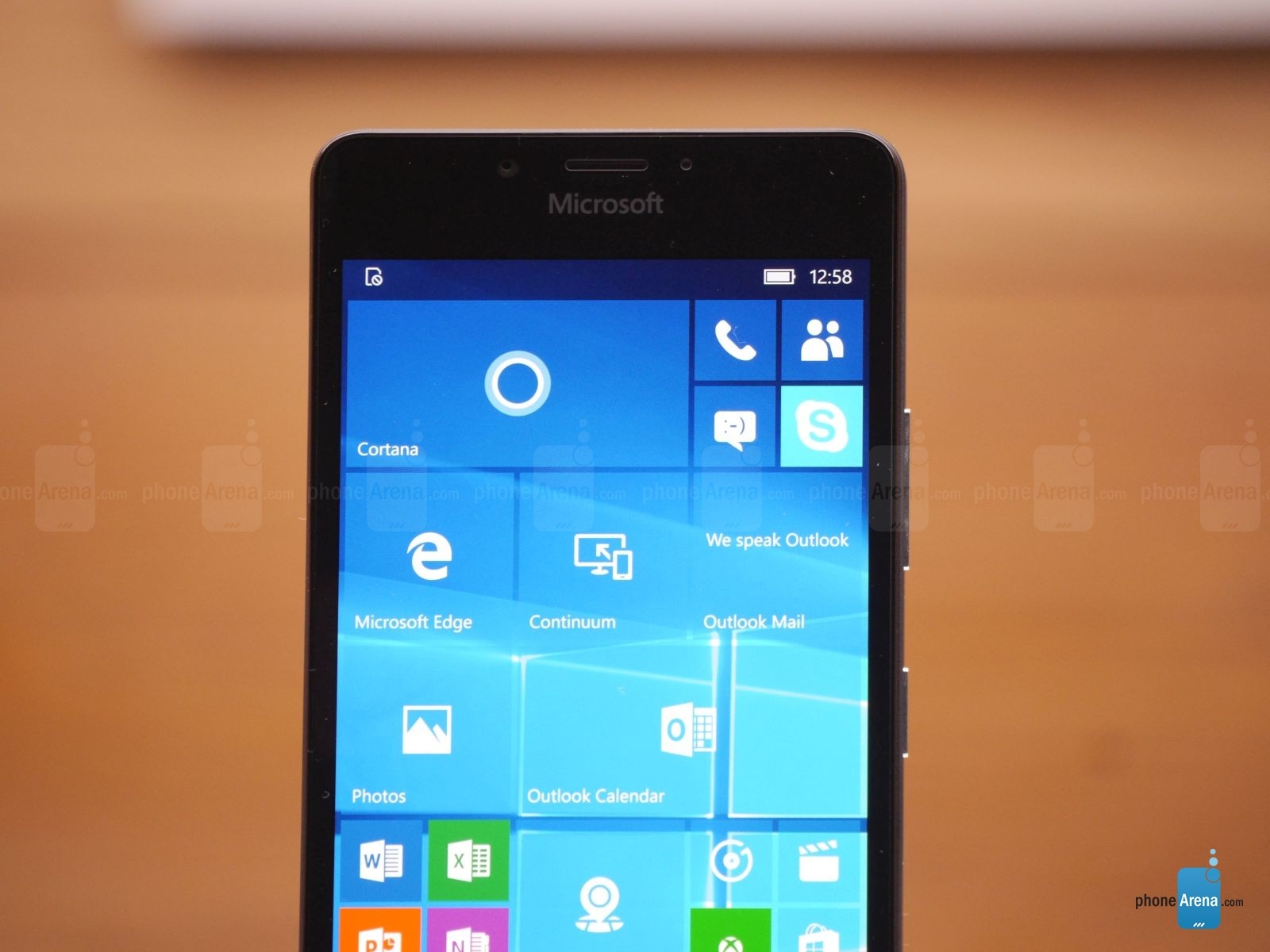Lumia 950 giao dien