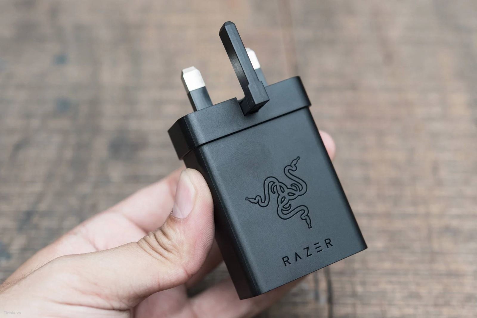 trên tay Razer Phone