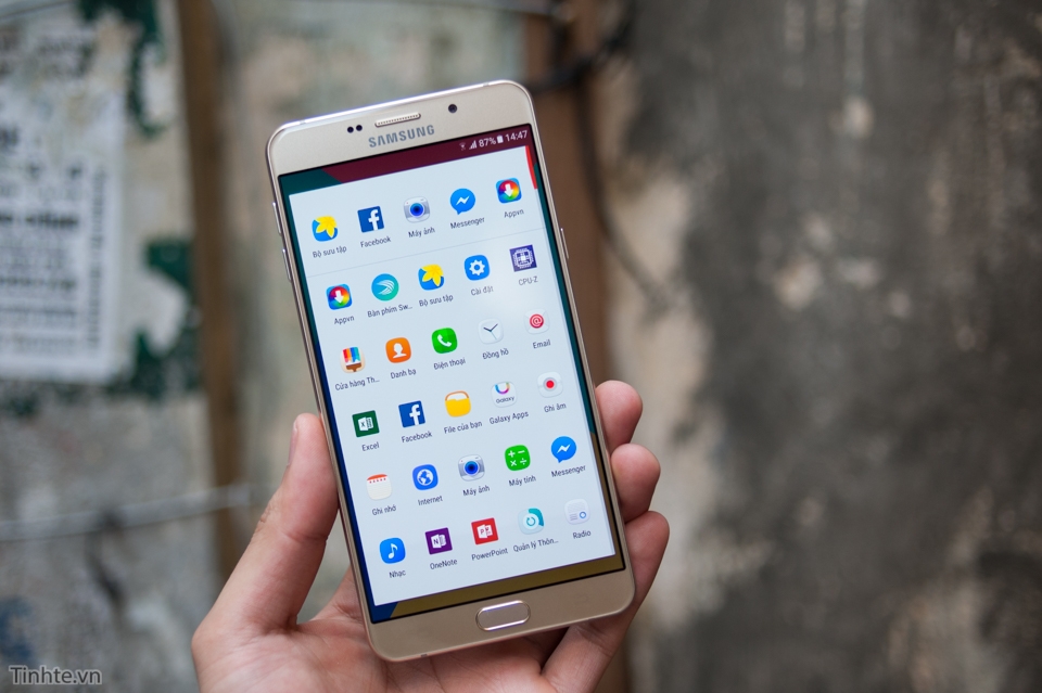 tren tay Samsung Galaxy A9 Pro