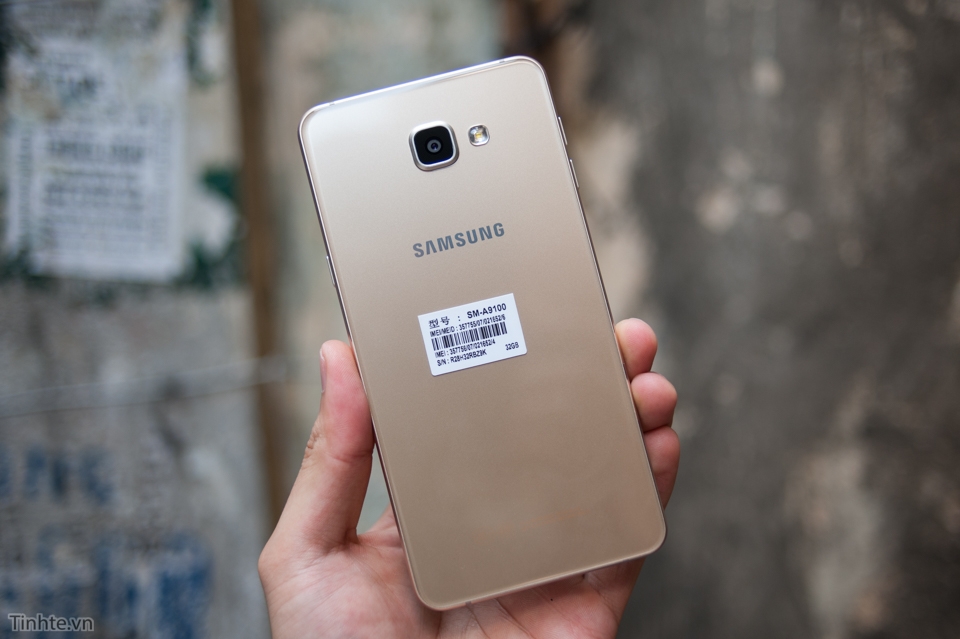 tren tay Samsung Galaxy A9 Pro