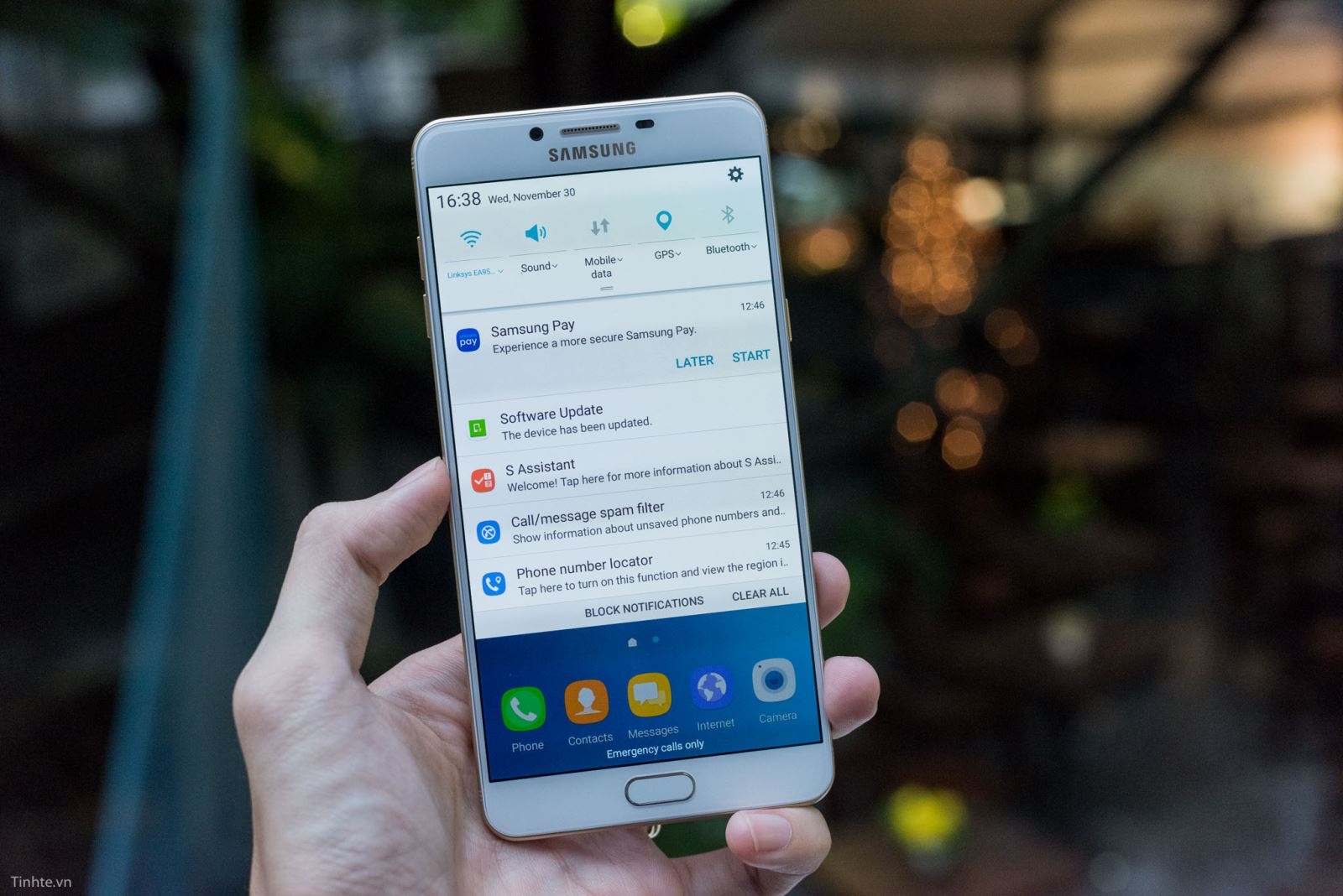 tren tay samsung galaxy c9 pro