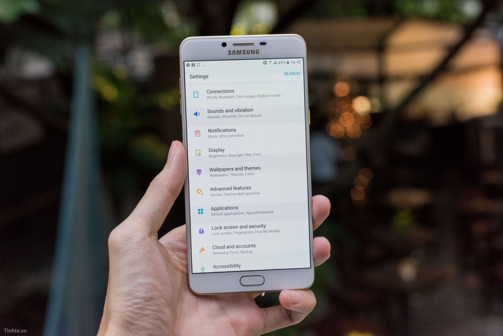 tren tay samsung galaxy c9 pro