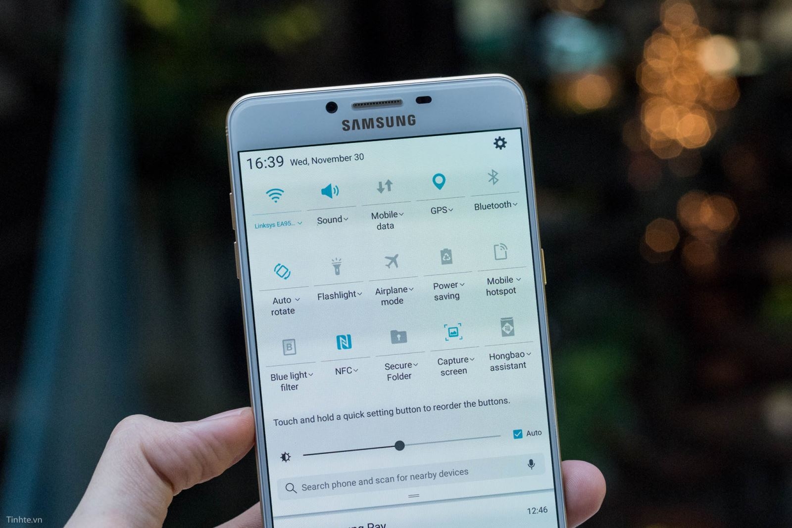 tren tay samsung galaxy c9 pro