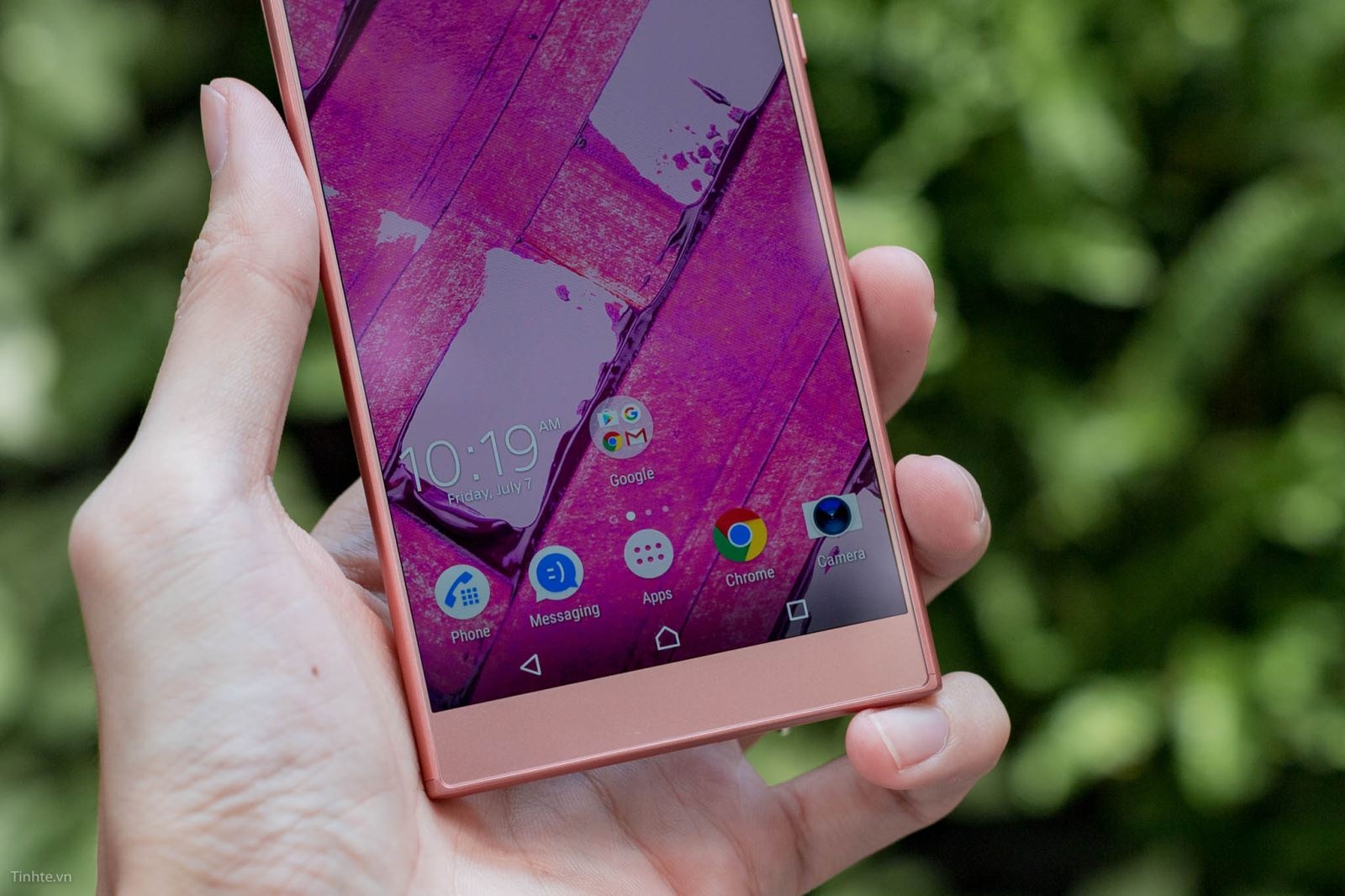 trên tay Sony Xperia L1