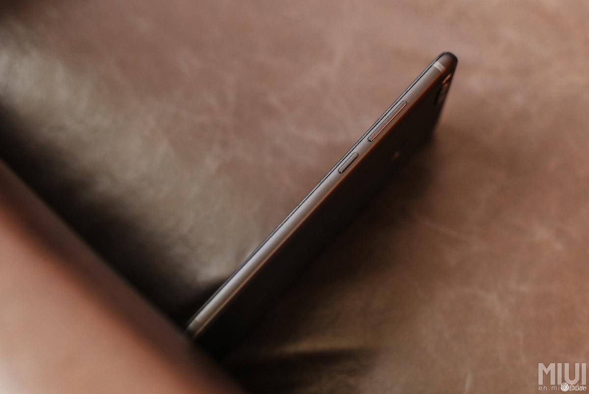 trên tay Xiaomi Mi 5X