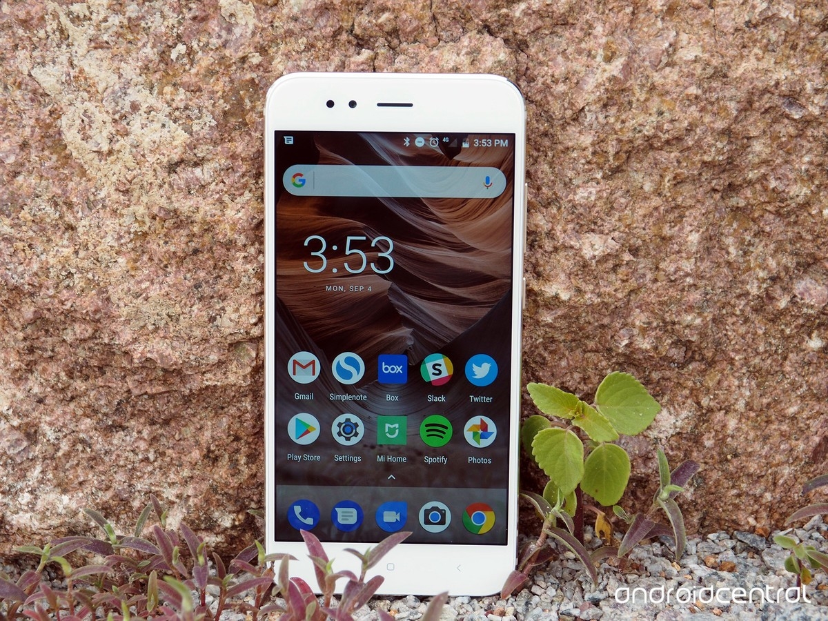 trên tay Xiaomi Mi A1