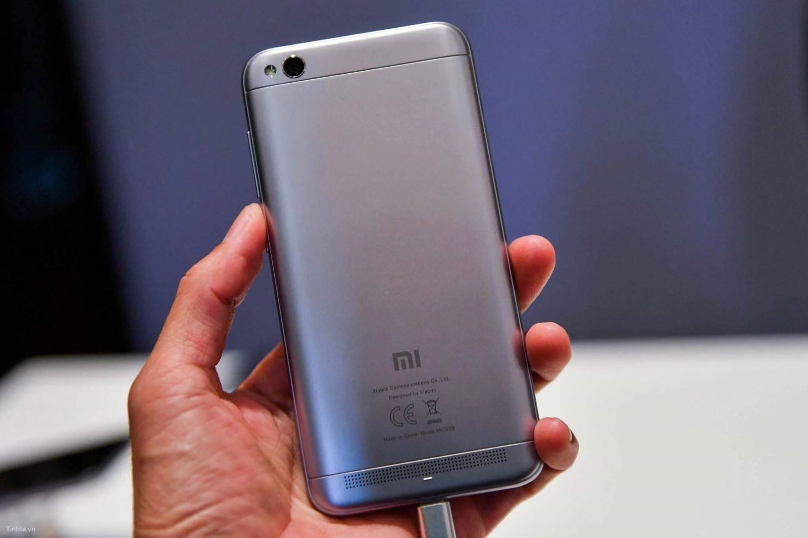 trên tay Xiaomi Redmi 5A