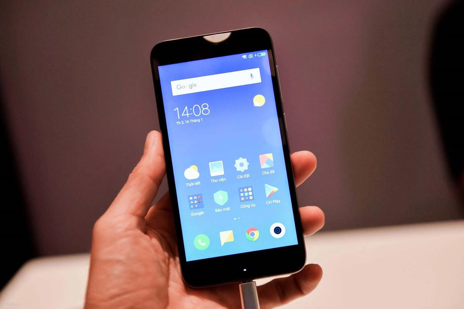 trên tay Xiaomi Redmi 5A