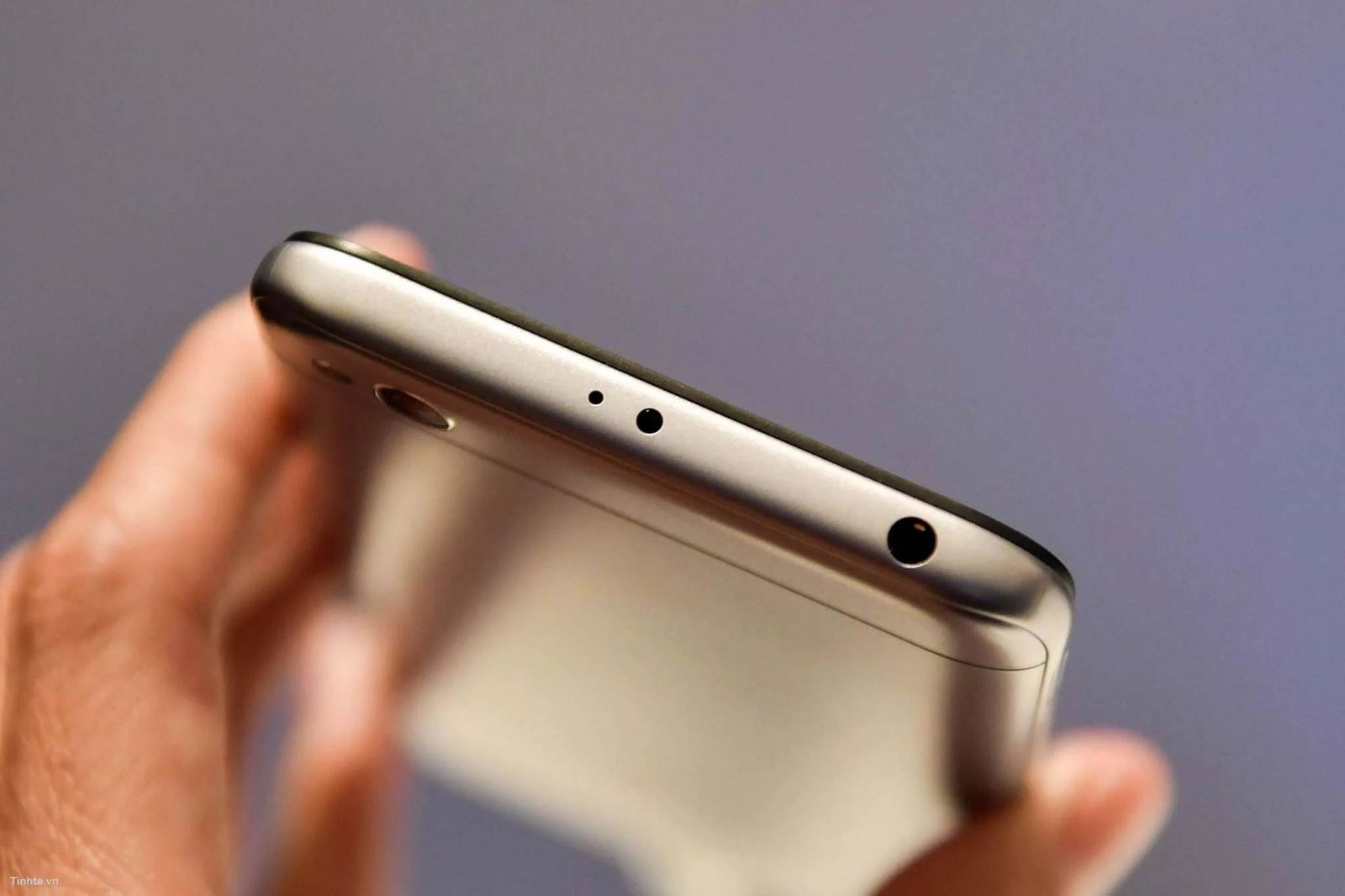 trên tay Xiaomi Redmi 5A
