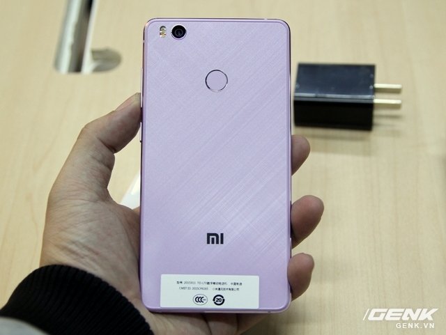 Xiaomi Mi 4s tím Lavender