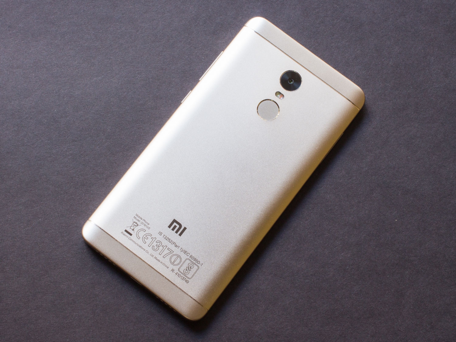 đánh giá thiết kế xiaomi redmi note 4