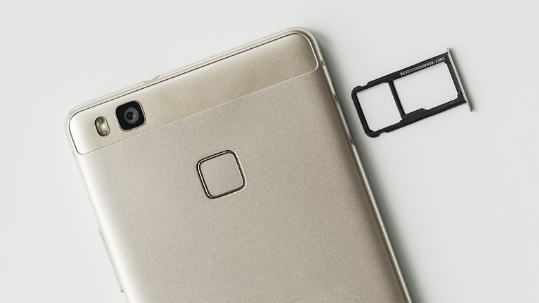 So sánh Huawei P9 và iPhone SE: chọn sức mạnh hay thương hiệu? 7
