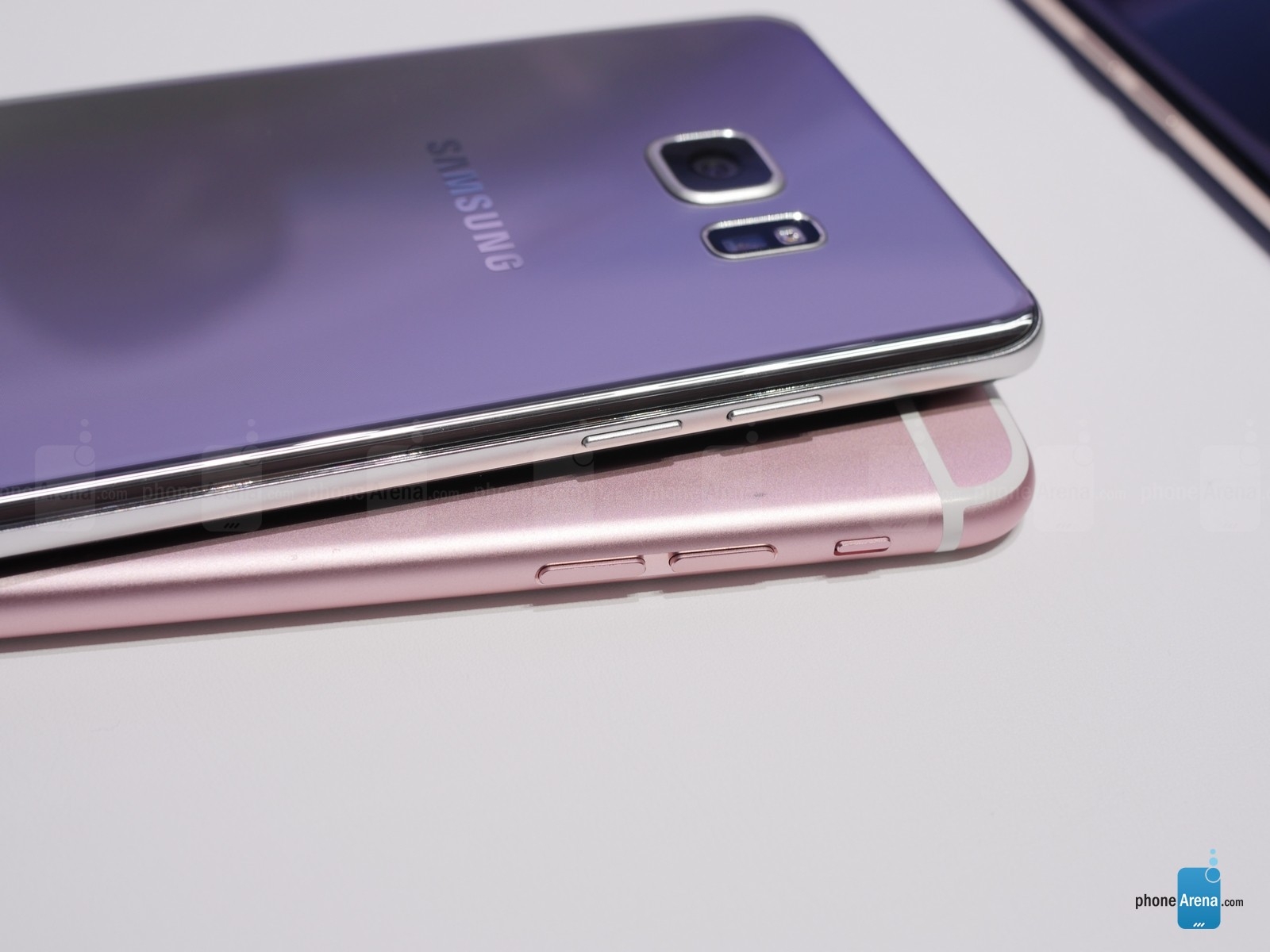 So sánh thiết kế Galaxy Note 7 với iPhone 6s Plus 78