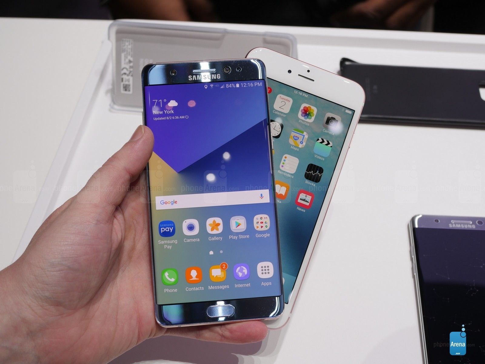 So sánh thiết kế Galaxy Note 7 với iPhone 6s Plus